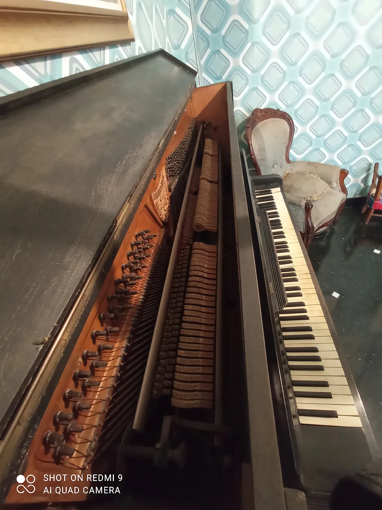 Vertical piano A. Christensen, 30s 4