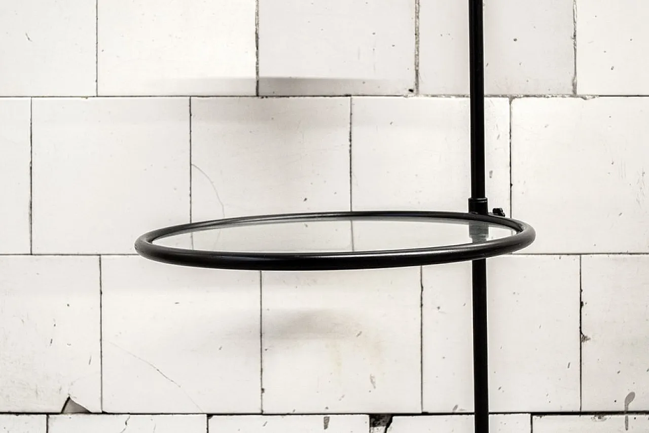 Coppia di comodini in vetro e metallo, anni '80 5