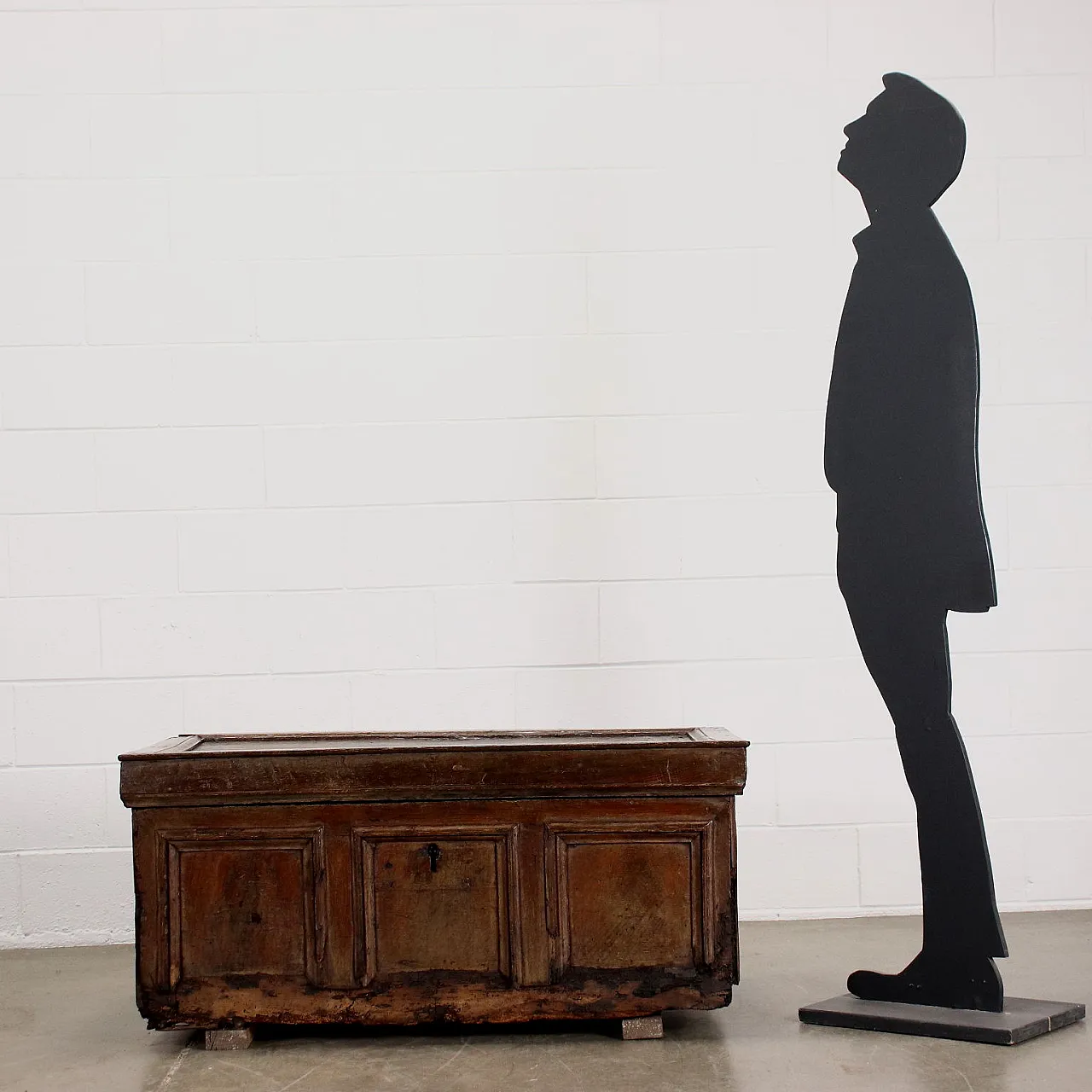 Cassapanca in noce massello, inizio '700 2