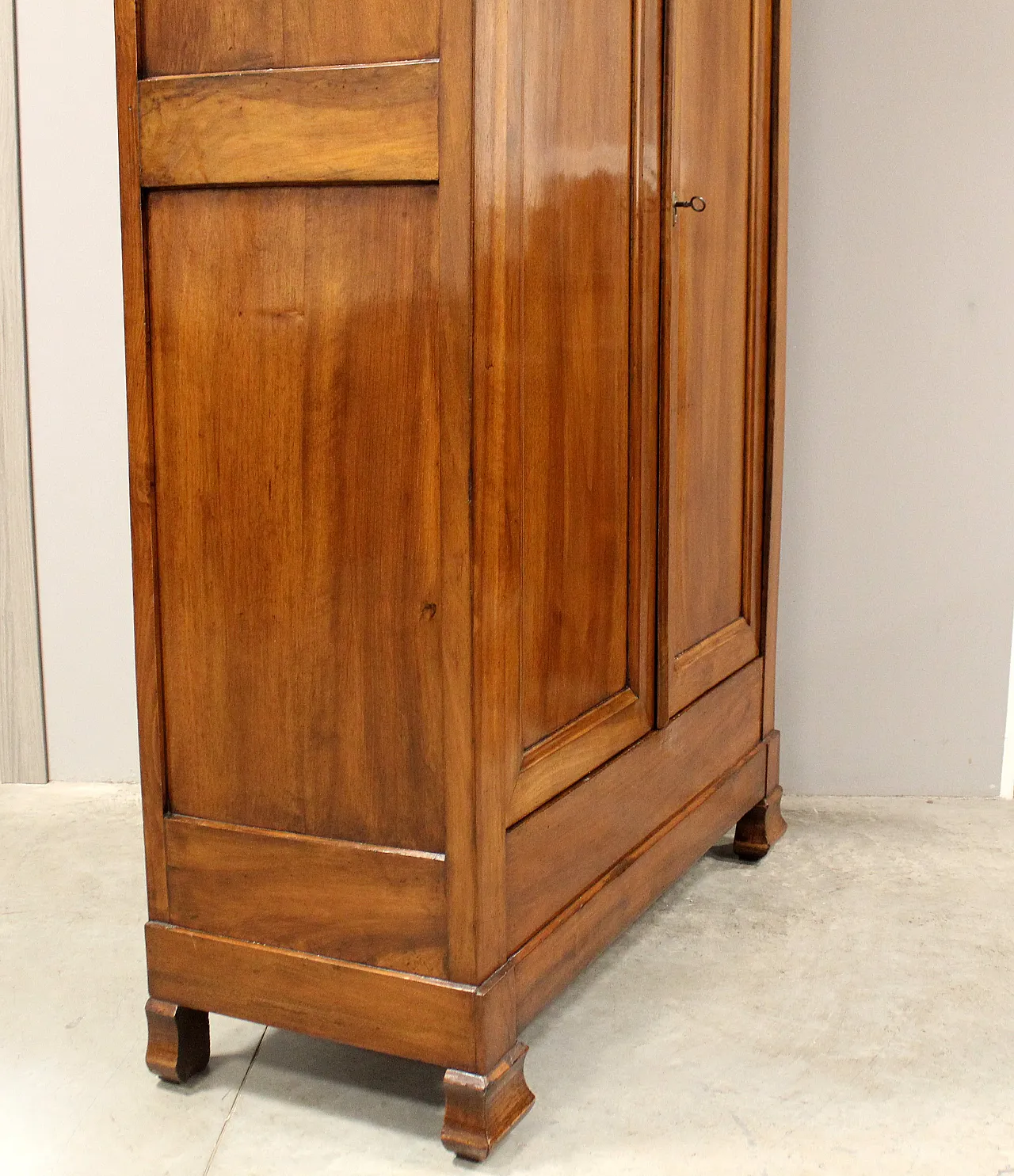 Antico armadio credenza Luigi Filippo in noce, '800 7