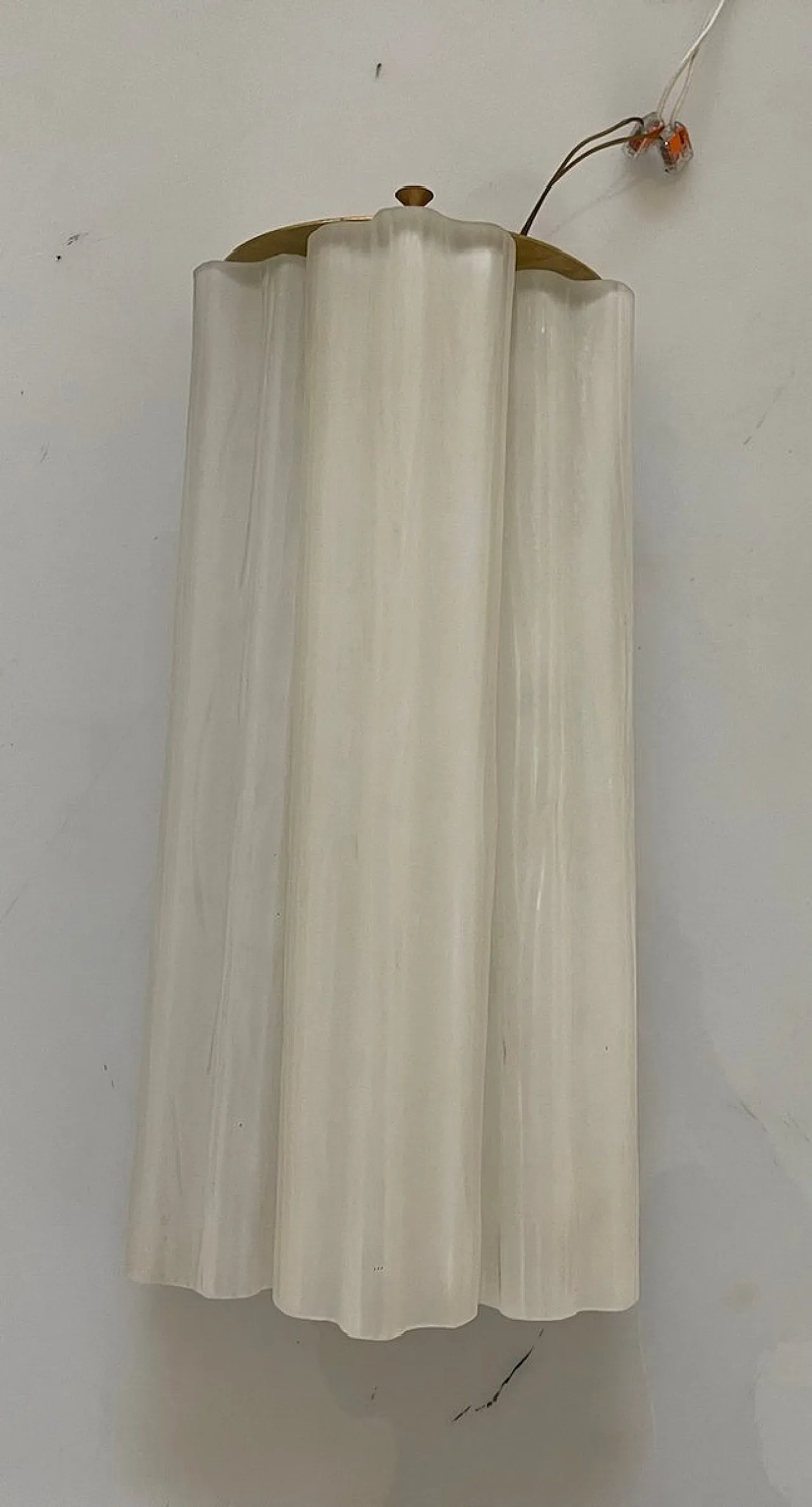 Coppia di applique Tronchi in vetro di Murano bianco latte, anni '70 11