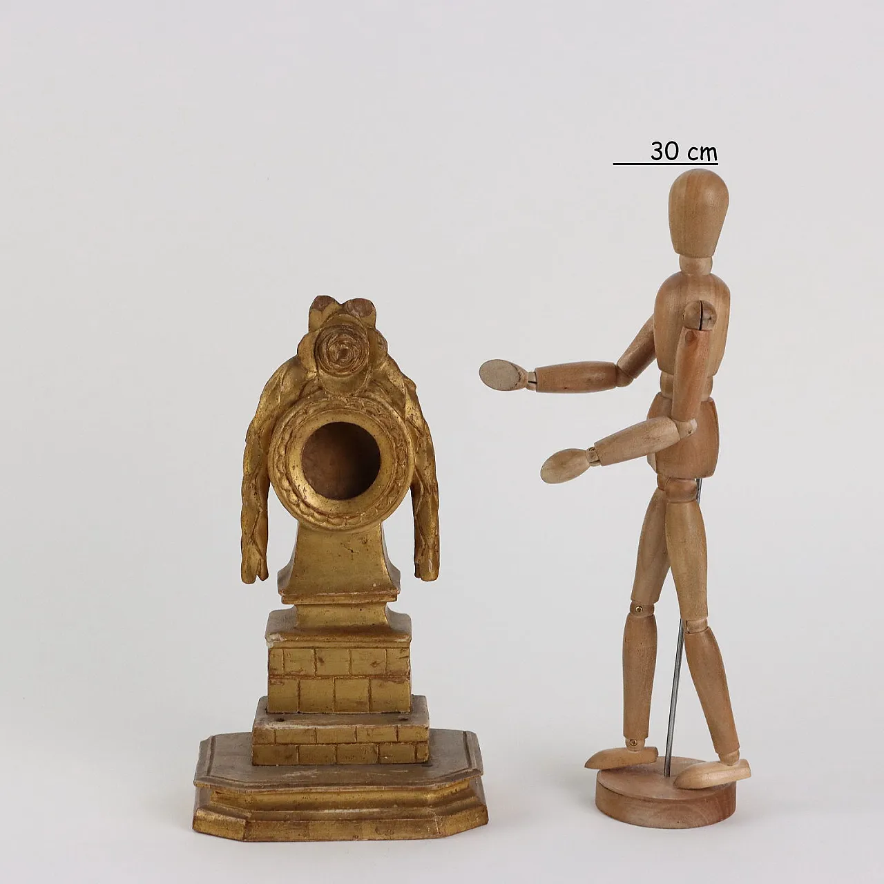 Wooden Reliquary, 19th century 3