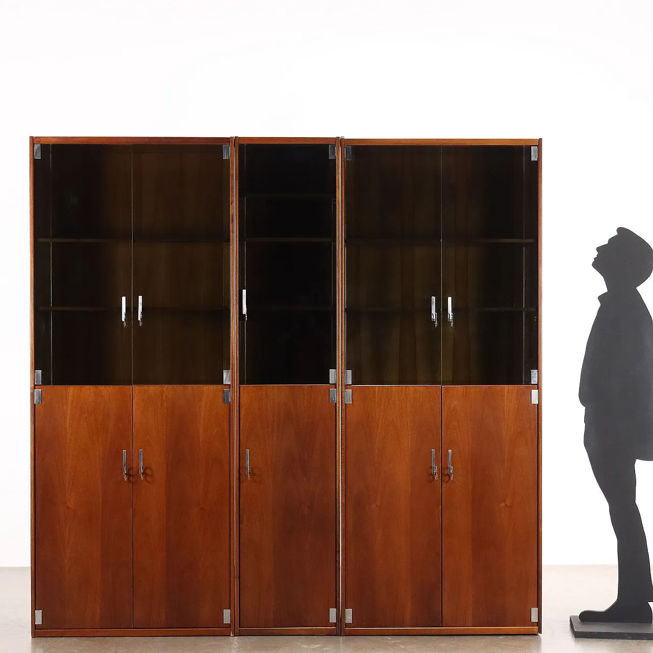 Display cabinet by Vittorio Introini for Saporiti, late 20th century 2