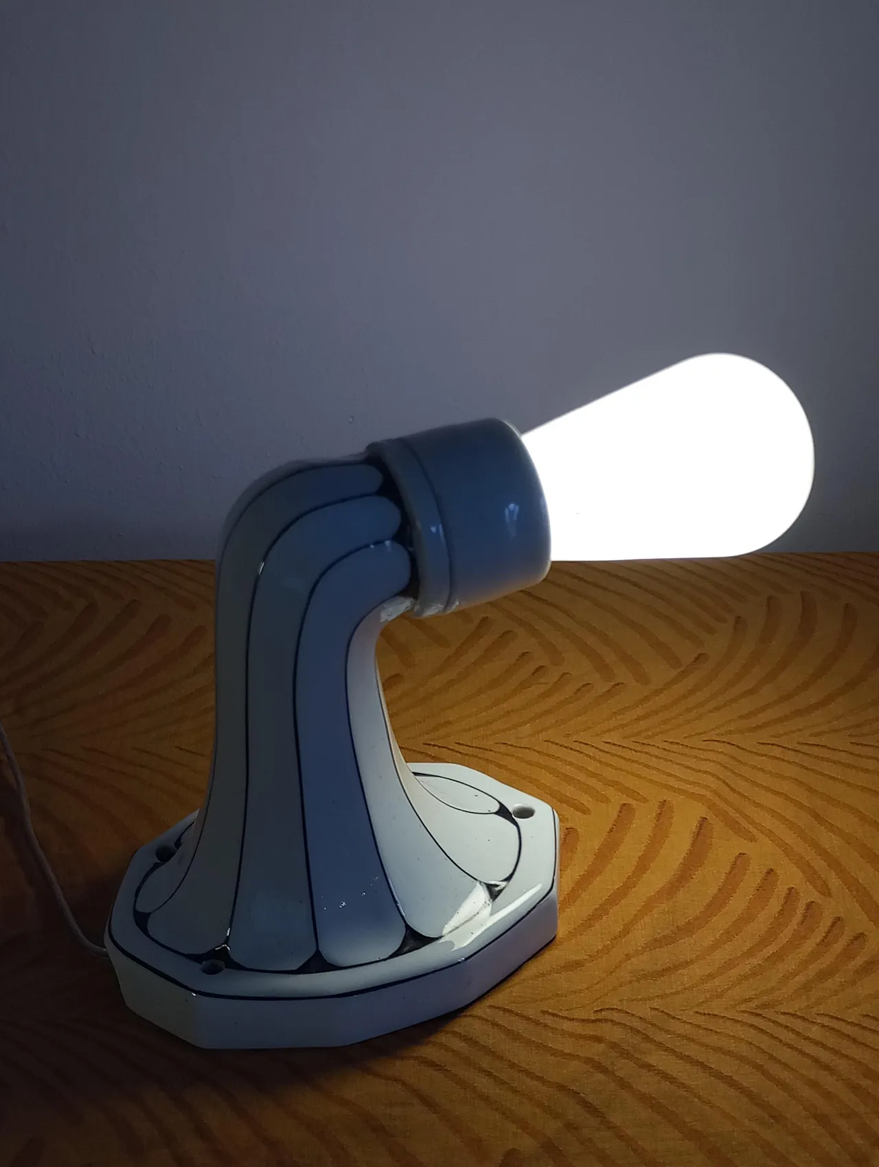 Lampada da parete Art Noveau in porcellana Brunquell Germania, 60s 12