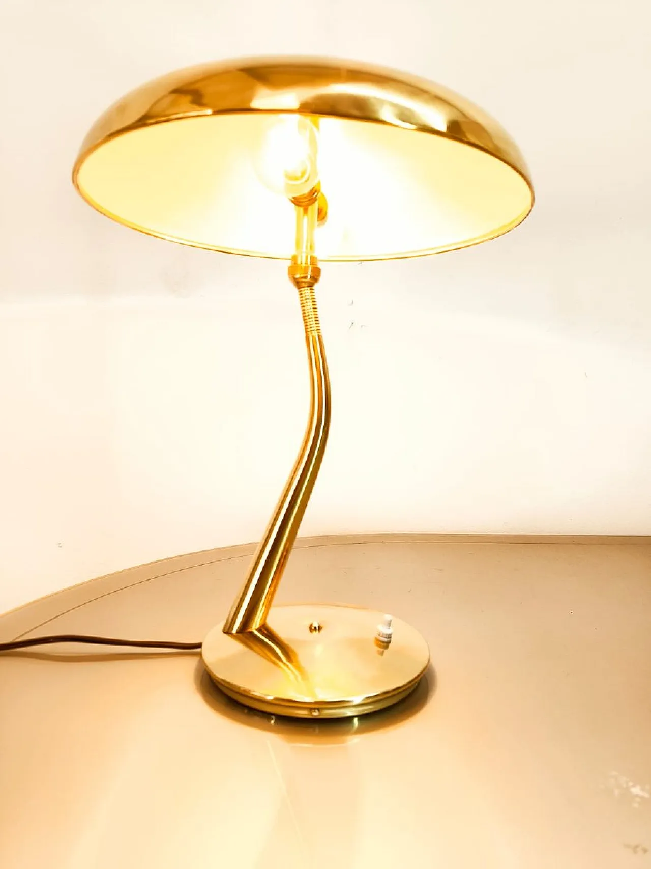 Lampada in ottone di Lumen Milano, anni '50 5