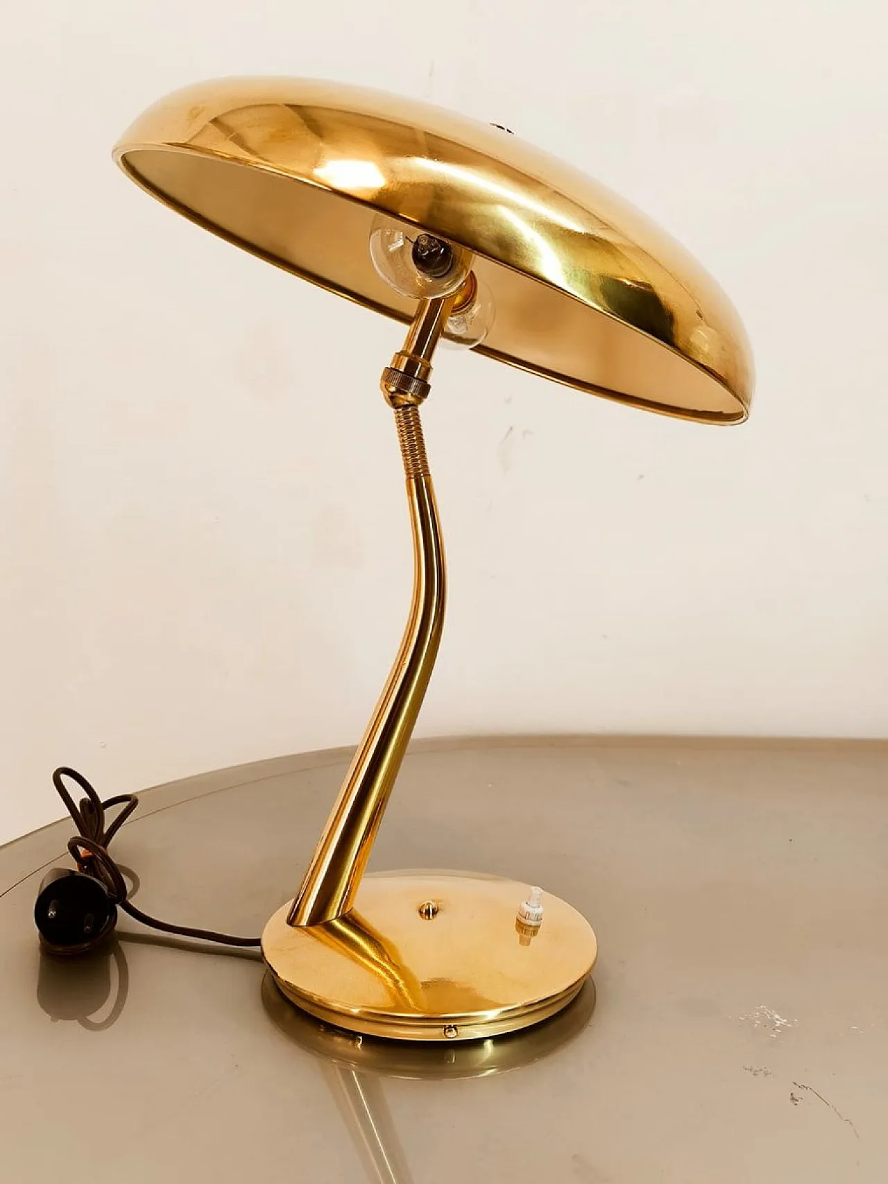 Lampada in ottone di Lumen Milano, anni '50 15