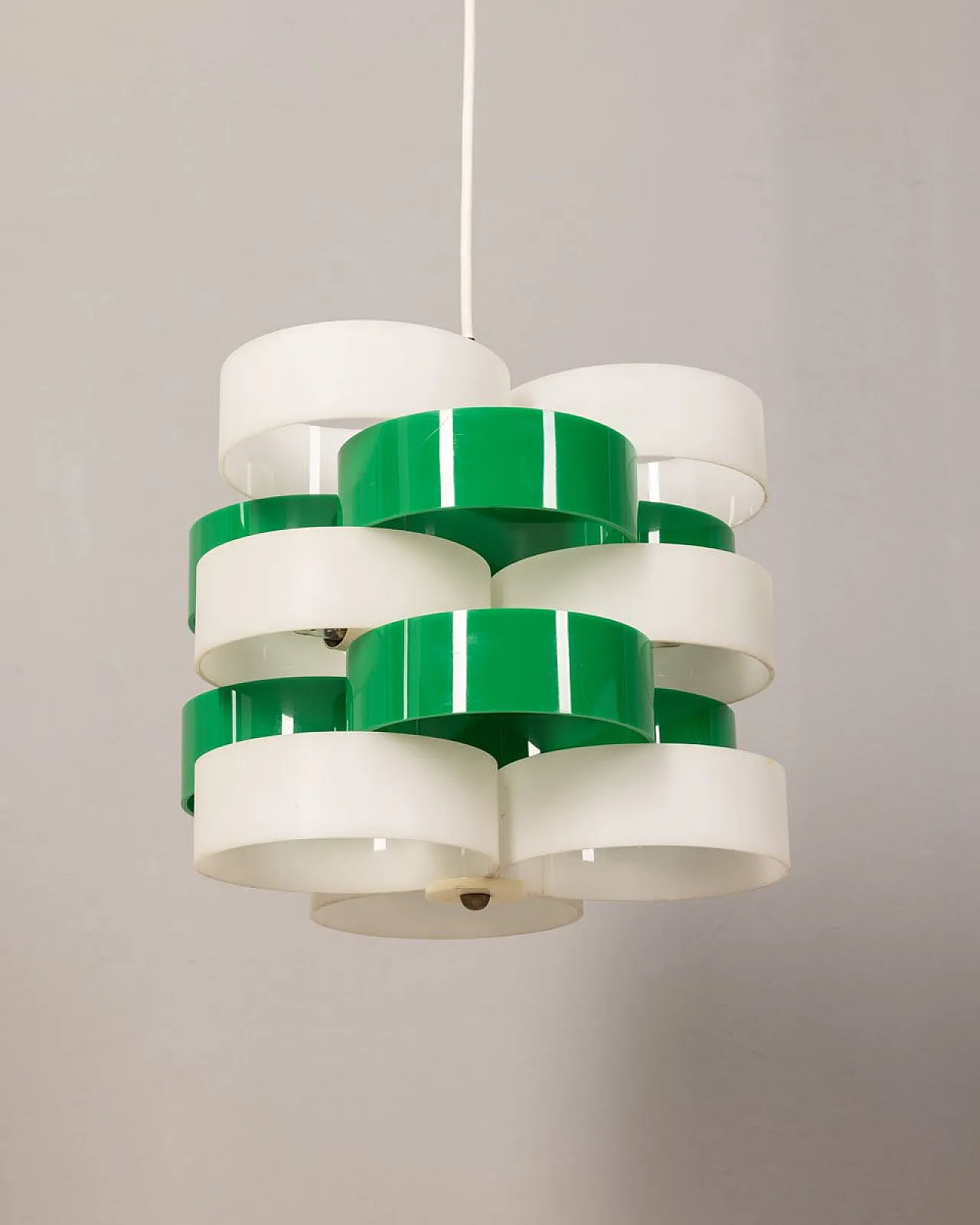 Lampadario in plastica di Stilux Milano, anni '60 4