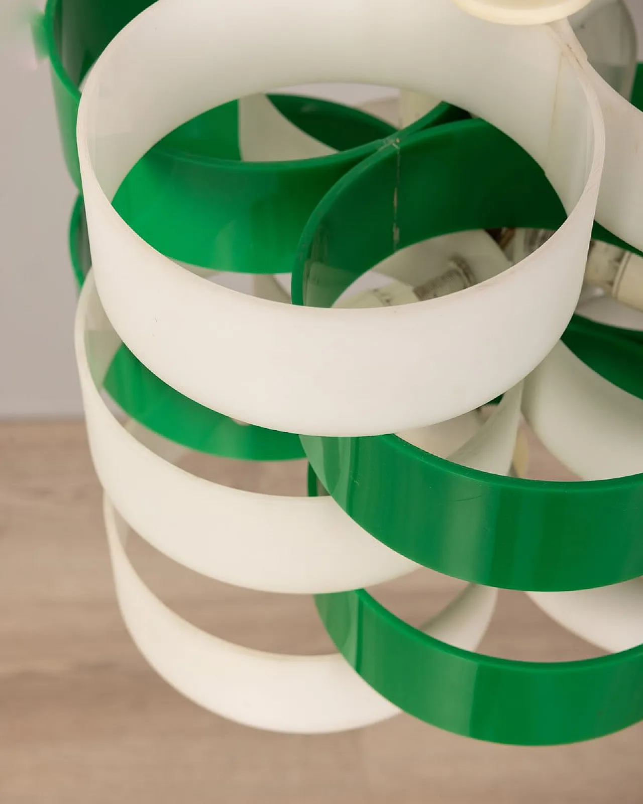 Lampadario in plastica di Stilux Milano, anni '60 6