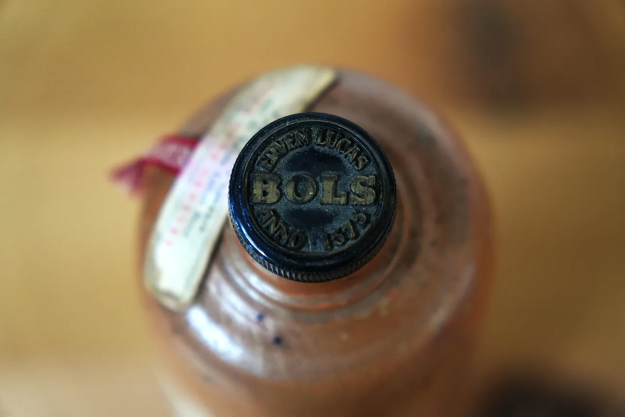 1L Bols Stoneware Bottle,  Vintage Dutch Genever Collectible, 1970s 6