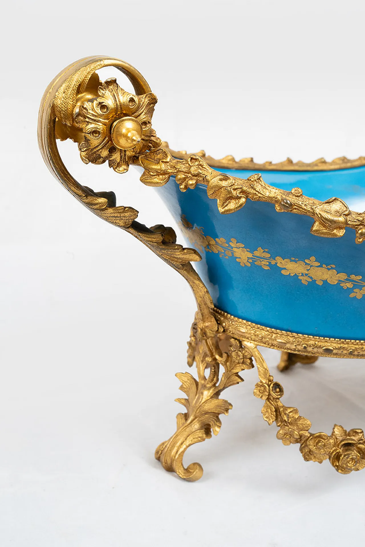 Napoleon III  polycromed porcelain centerpiece by Sevres, '800 4