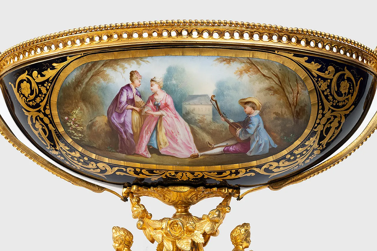 Napoleon III ceramic centerpiece polycromed by Sevres, 19th century 3
