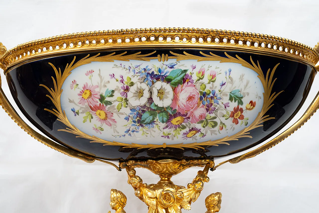 Napoleon III ceramic centerpiece polycromed by Sevres, 19th century 6