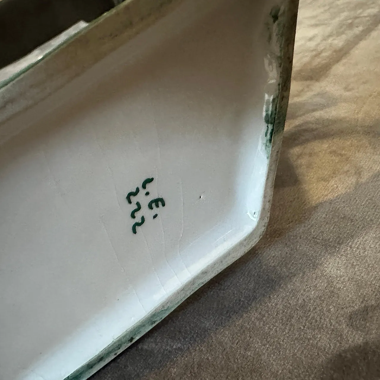 Figura di levriero in porcellana di Elsa Lagorio, anni '60 3