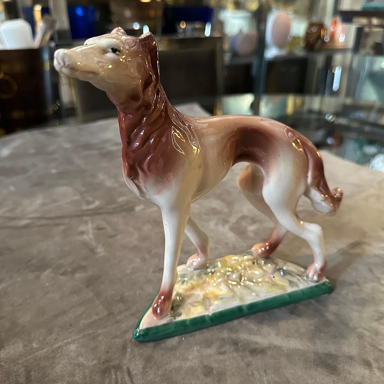 Figura di levriero in porcellana di Elsa Lagorio, anni '60 8