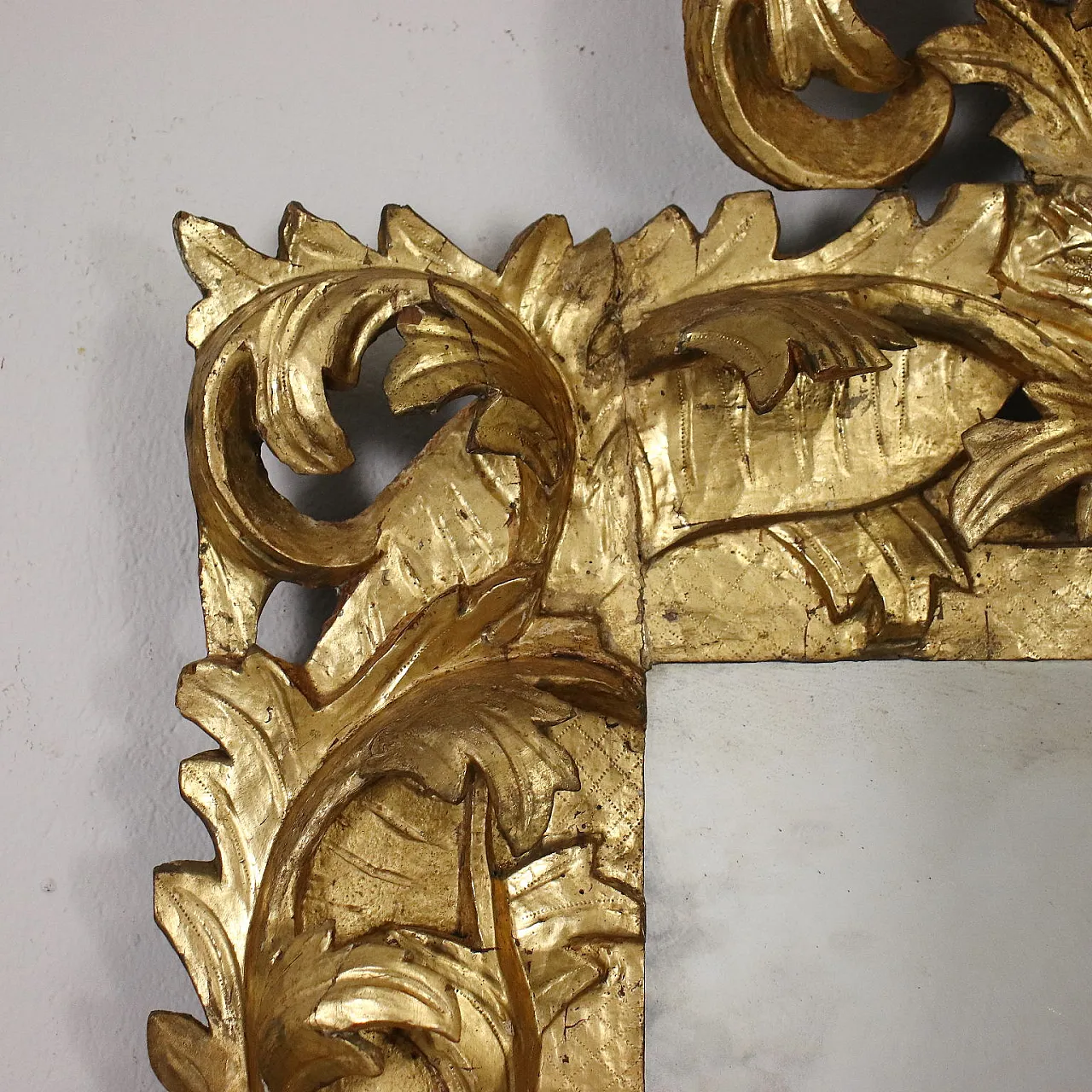 Specchiera con volute fogliacee Barocco, fine '600 4