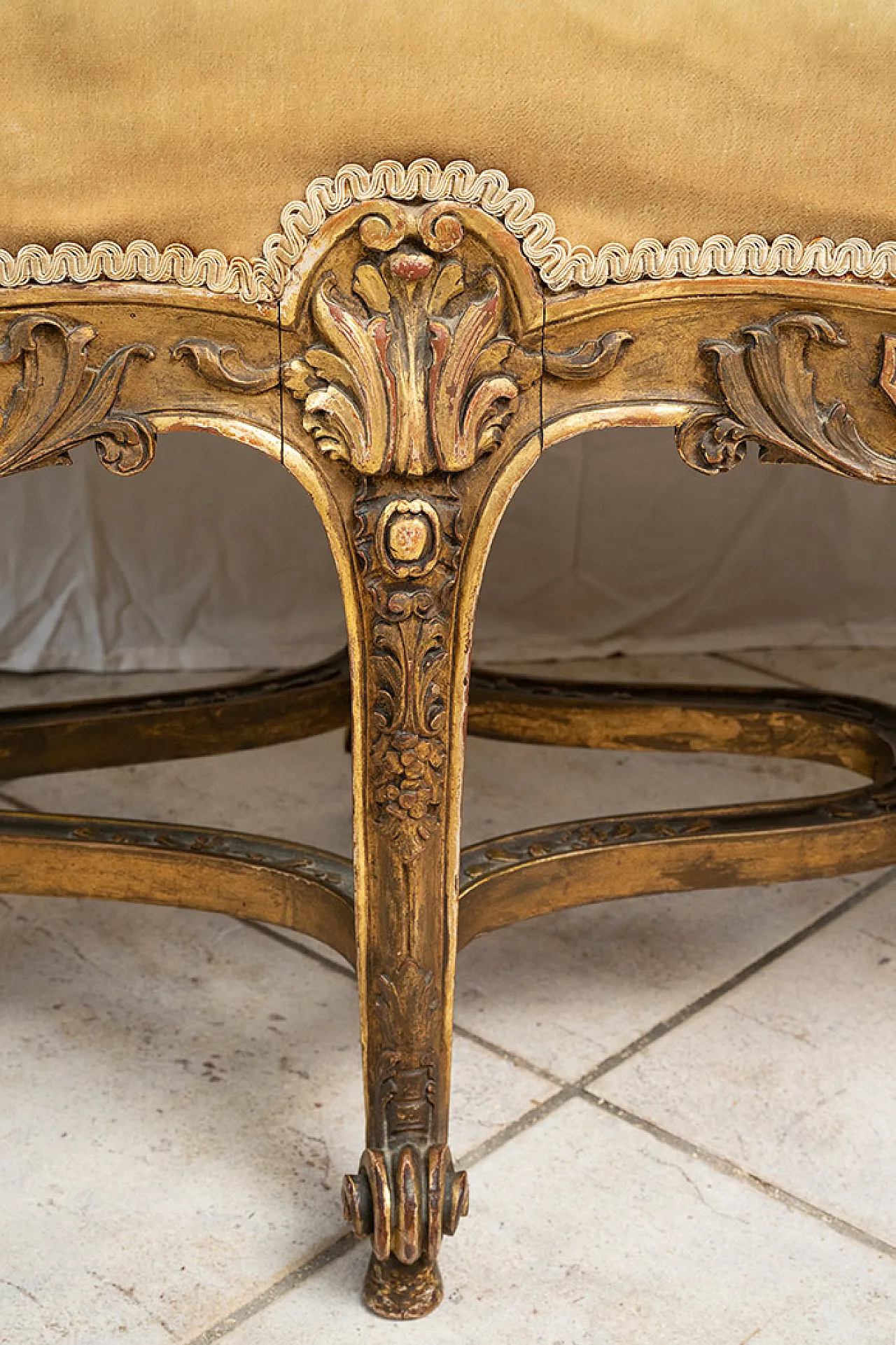Bench Napoleon III in golden and carved wood, 19th century 2