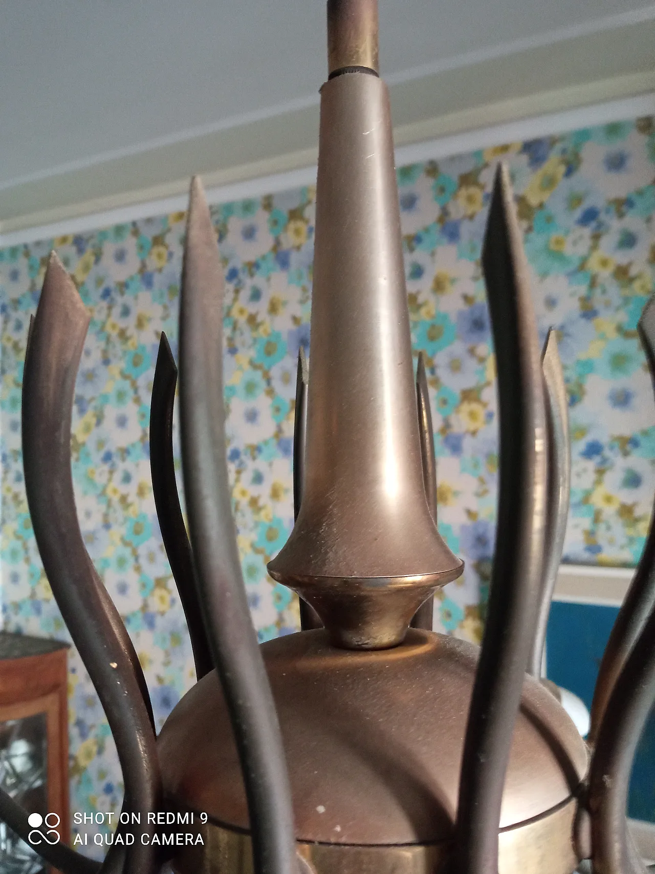 Lampadario vintage in ottone e vetro 2