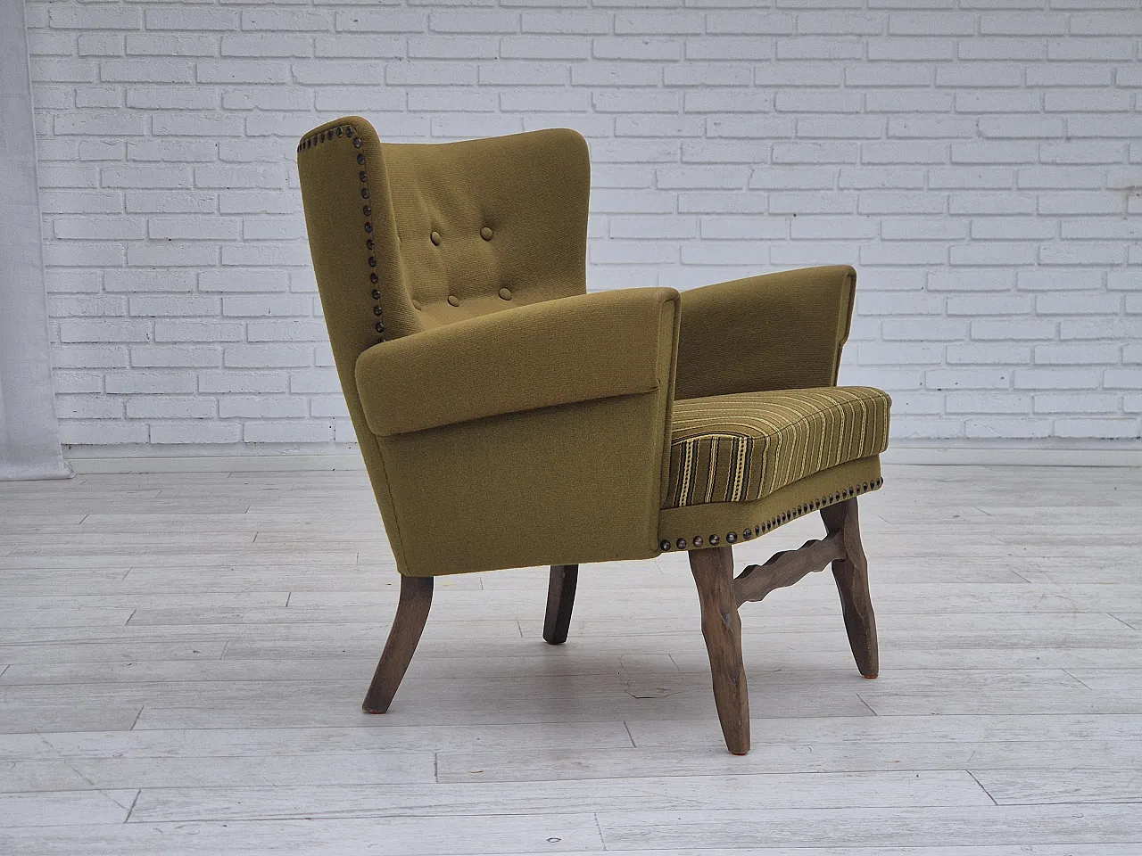 Danish lounge chair, green wool, oak wood, 70s 1