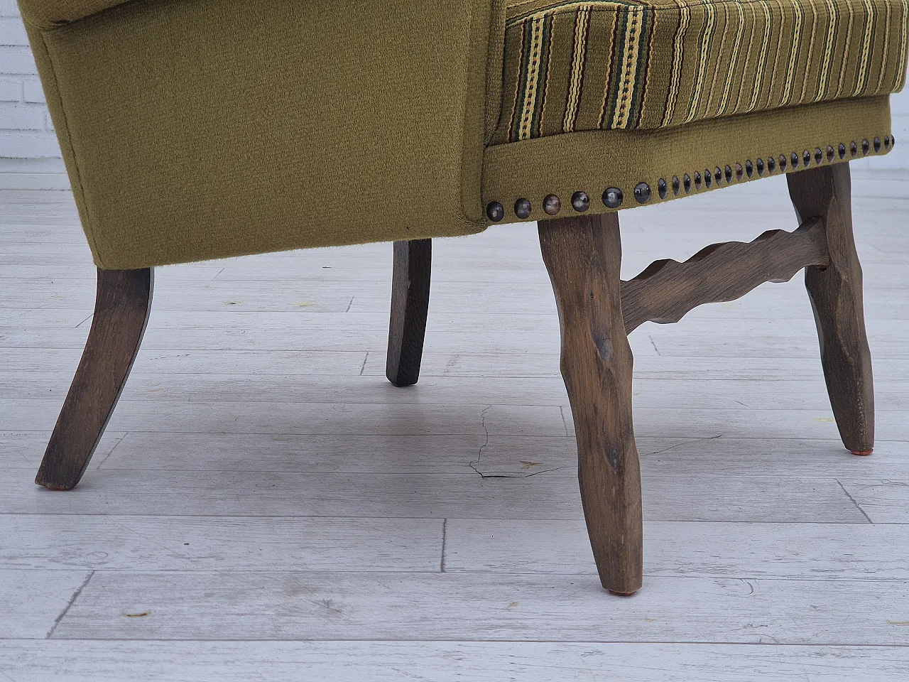 Danish lounge chair, green wool, oak wood, 70s 6