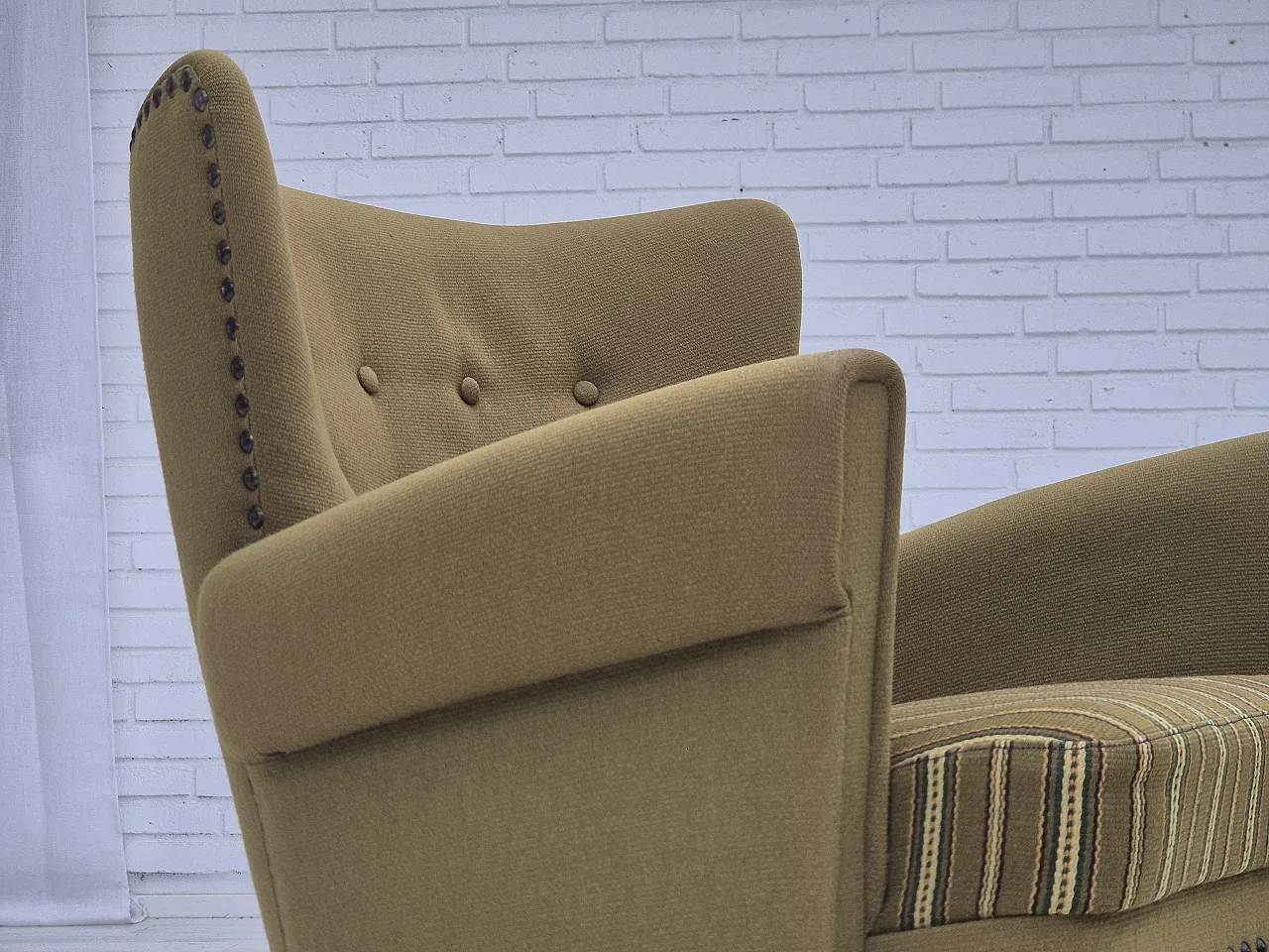 Danish lounge chair, green wool, oak wood, 70s 7