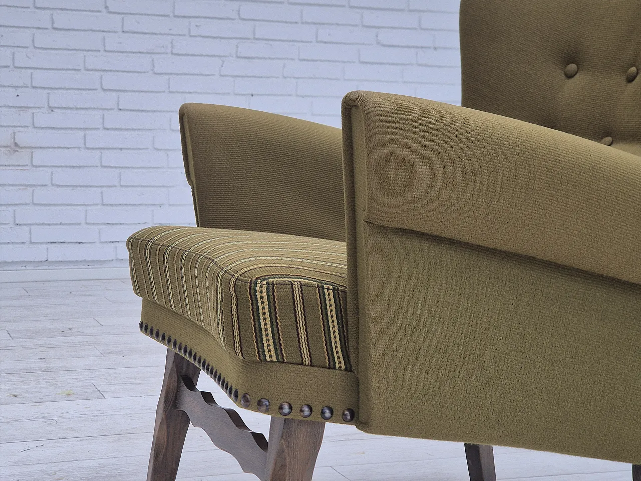 Danish lounge chair, green wool, oak wood, 70s 18