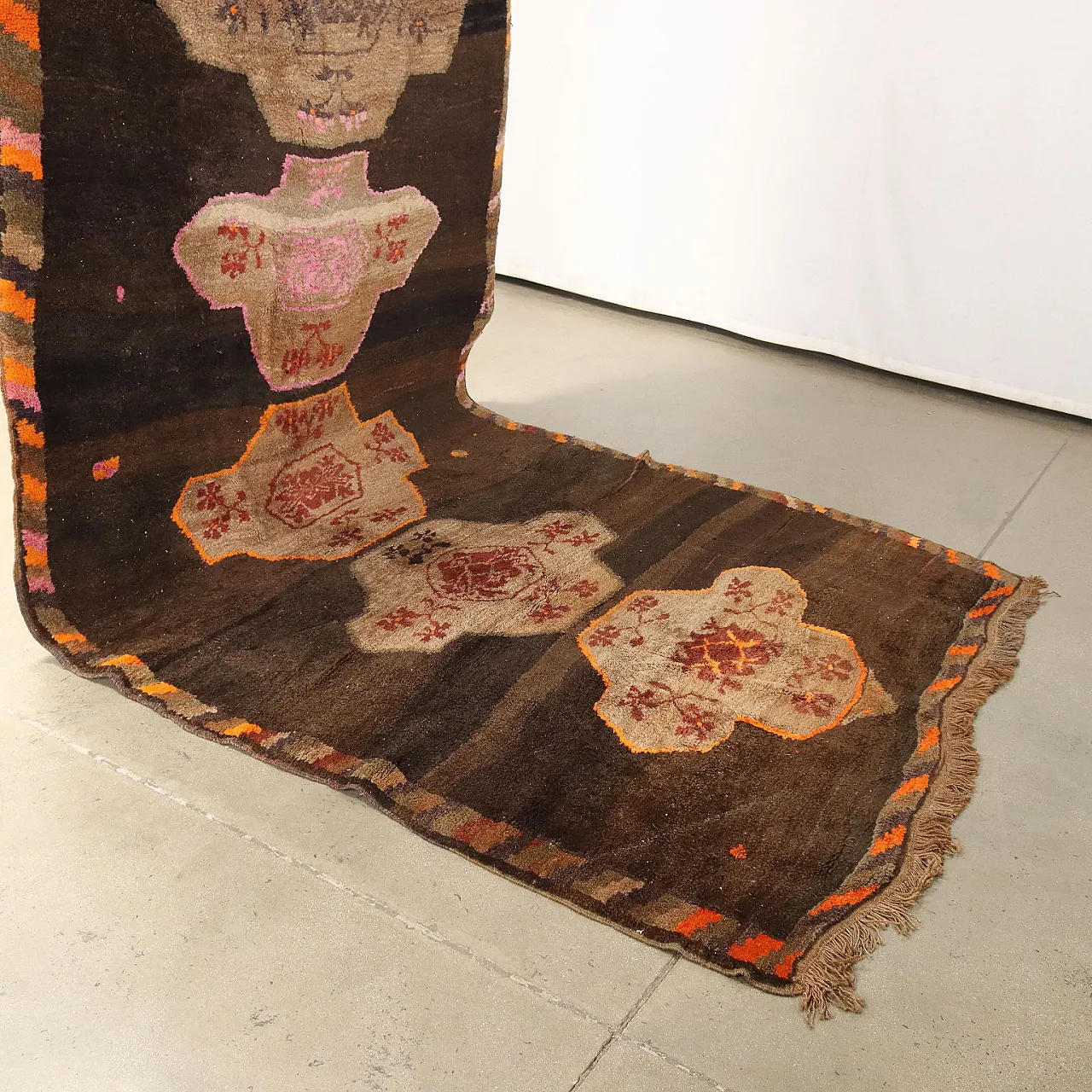 Brown large knot Gabbeh rug in cotton & wool 3