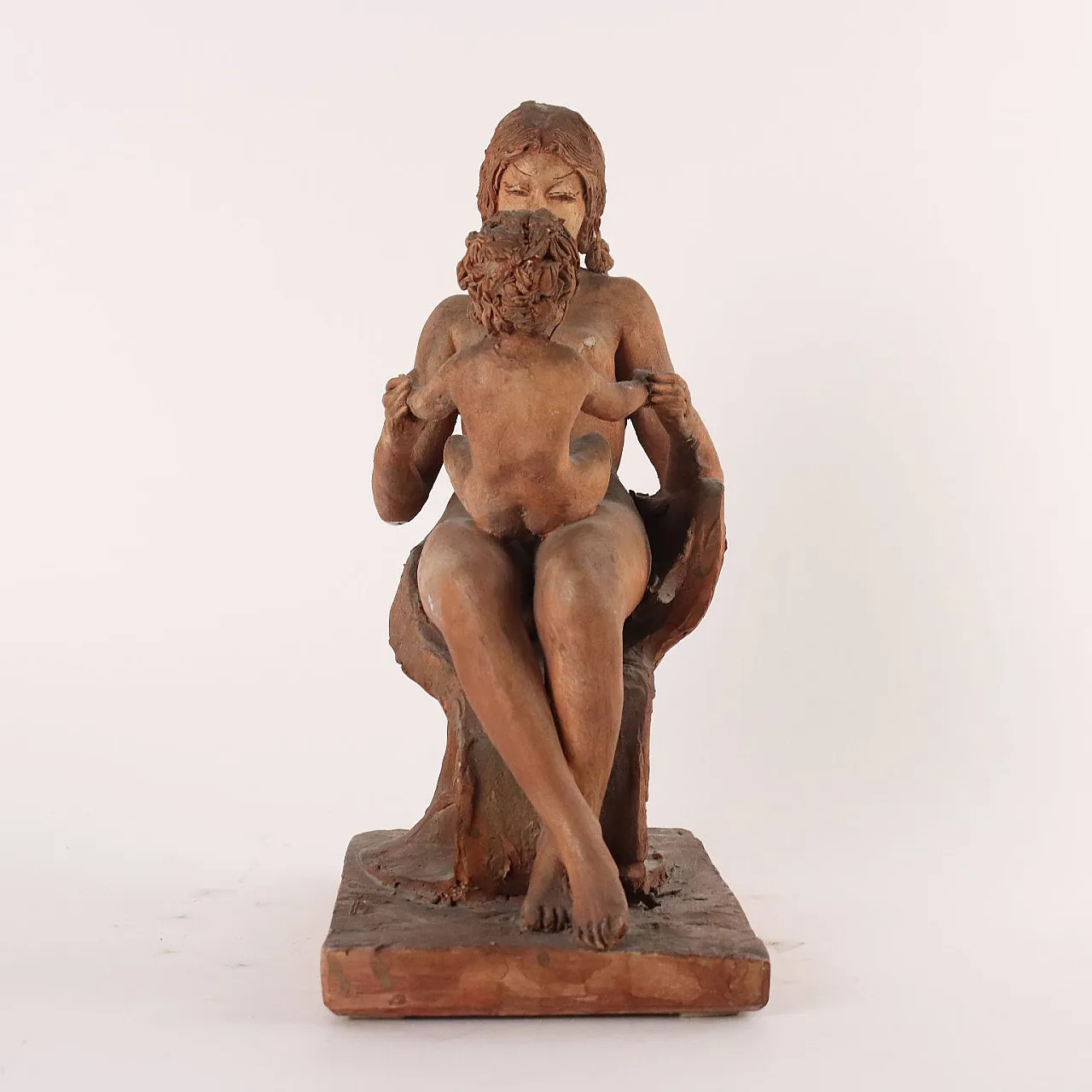 Angelo Basso, Woman with child, plaster sculpture 7