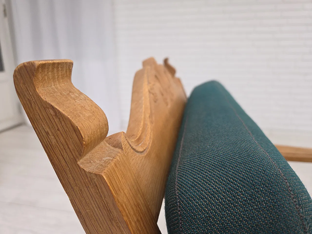 Scandinavian lounge chair, green wool, solid oak wood, 70s 6