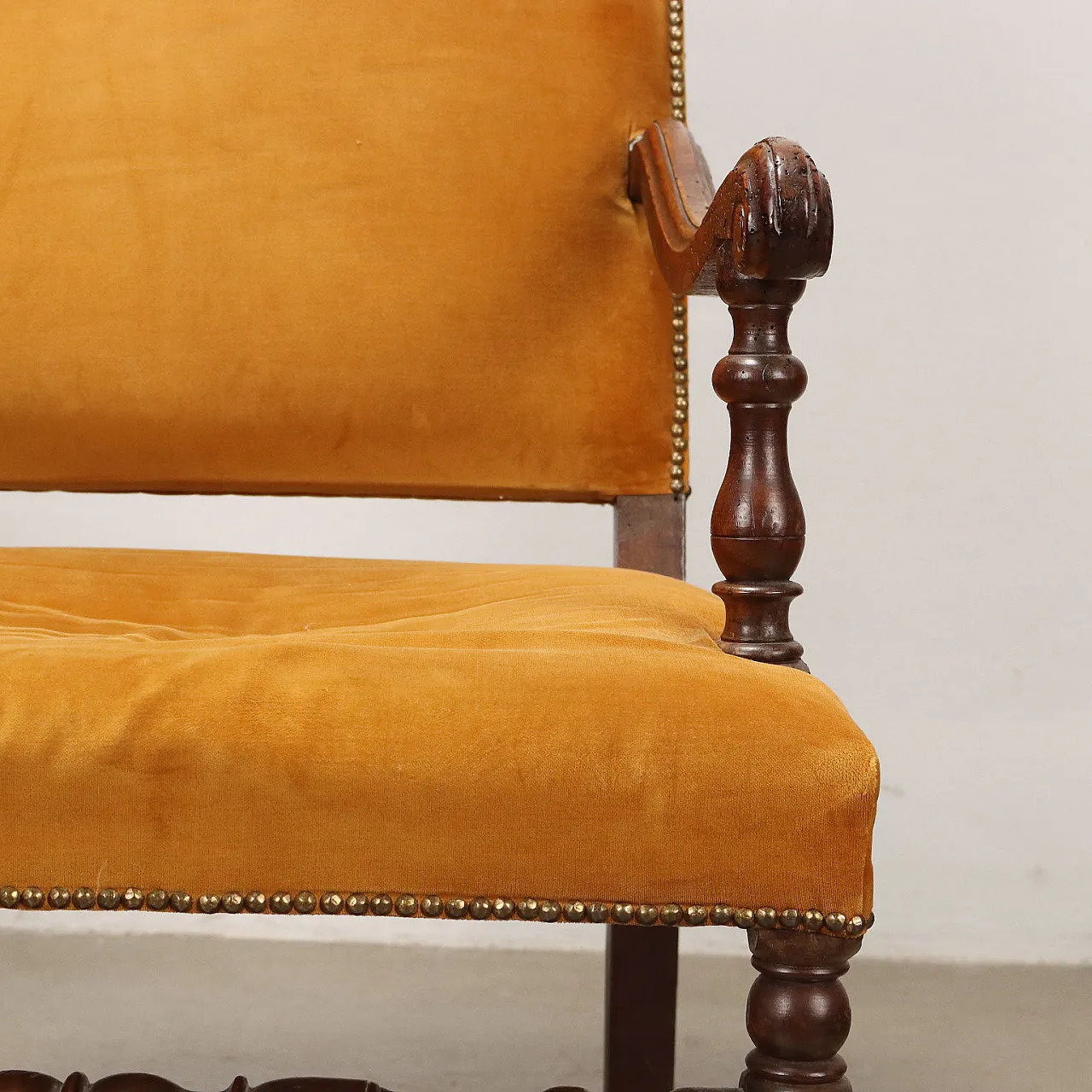 Walnut spool armchair with wavy arms & ochre fabric, 18th century 6