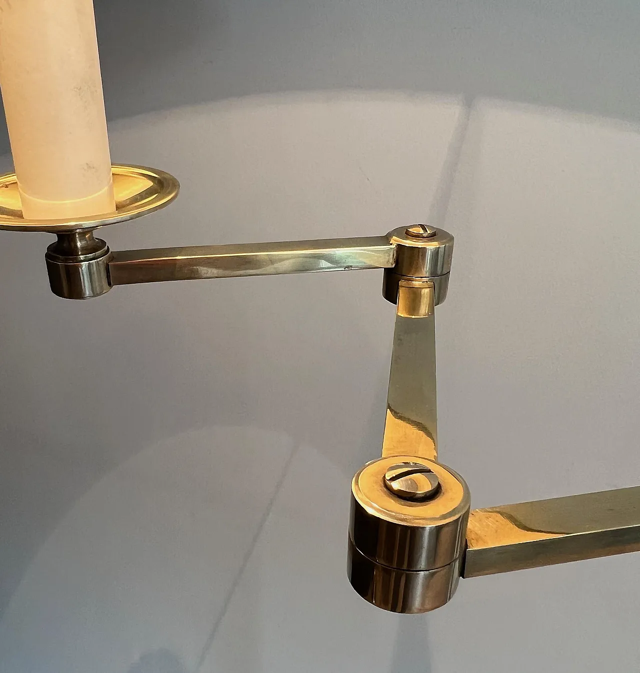 Coppia di lampade in ottone con braccio rimovibile, anni '40 15