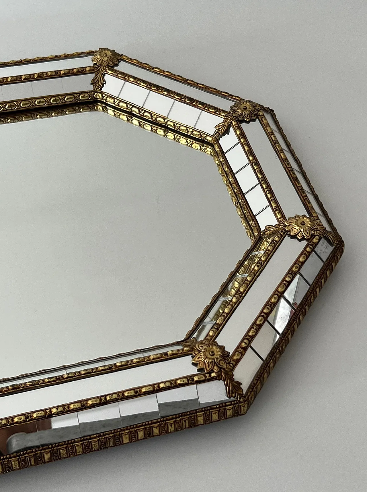 Octogonal multi-facets mirror with brass garlands, 1970s 6