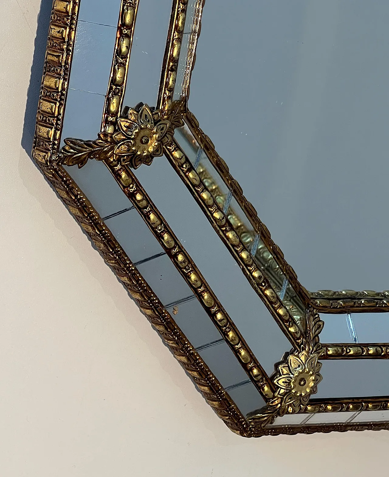Octogonal multi-facets mirror with brass garlands, 1970s 15