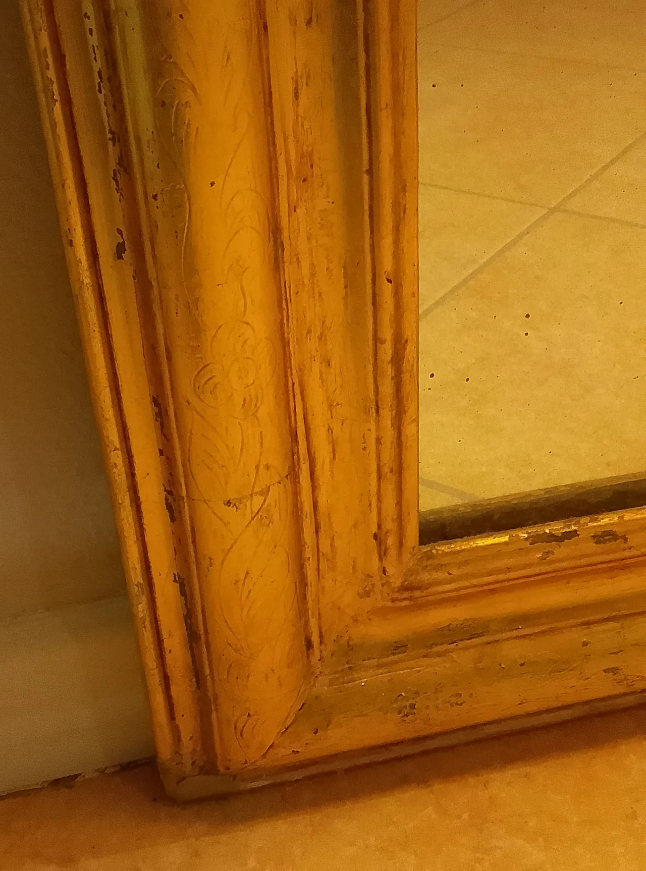 Specchiera Luigi Filippo in legno dorato, '800 3