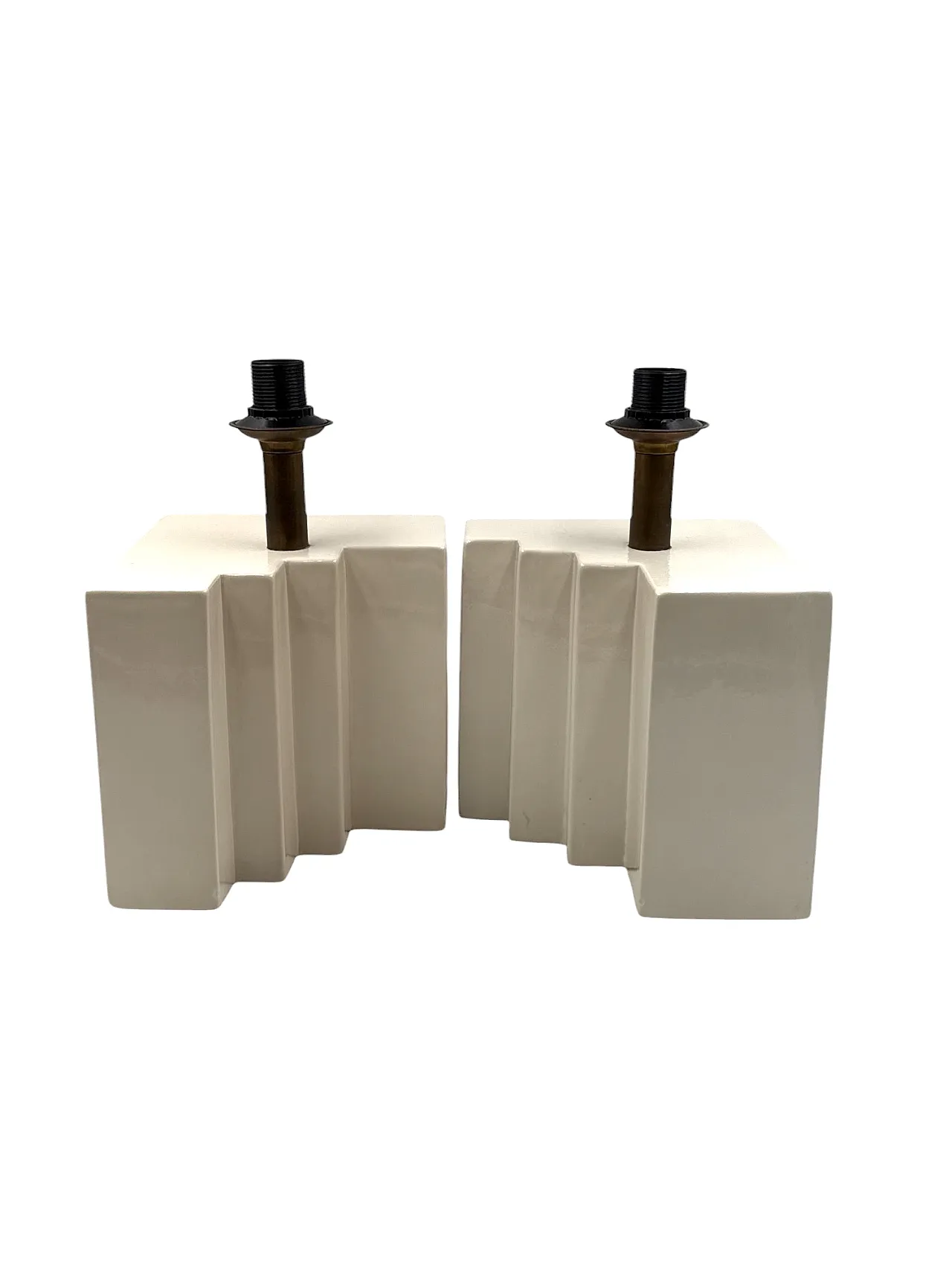 Pair of Hollywood Regency set of ceramic table lamps, 1970s 15