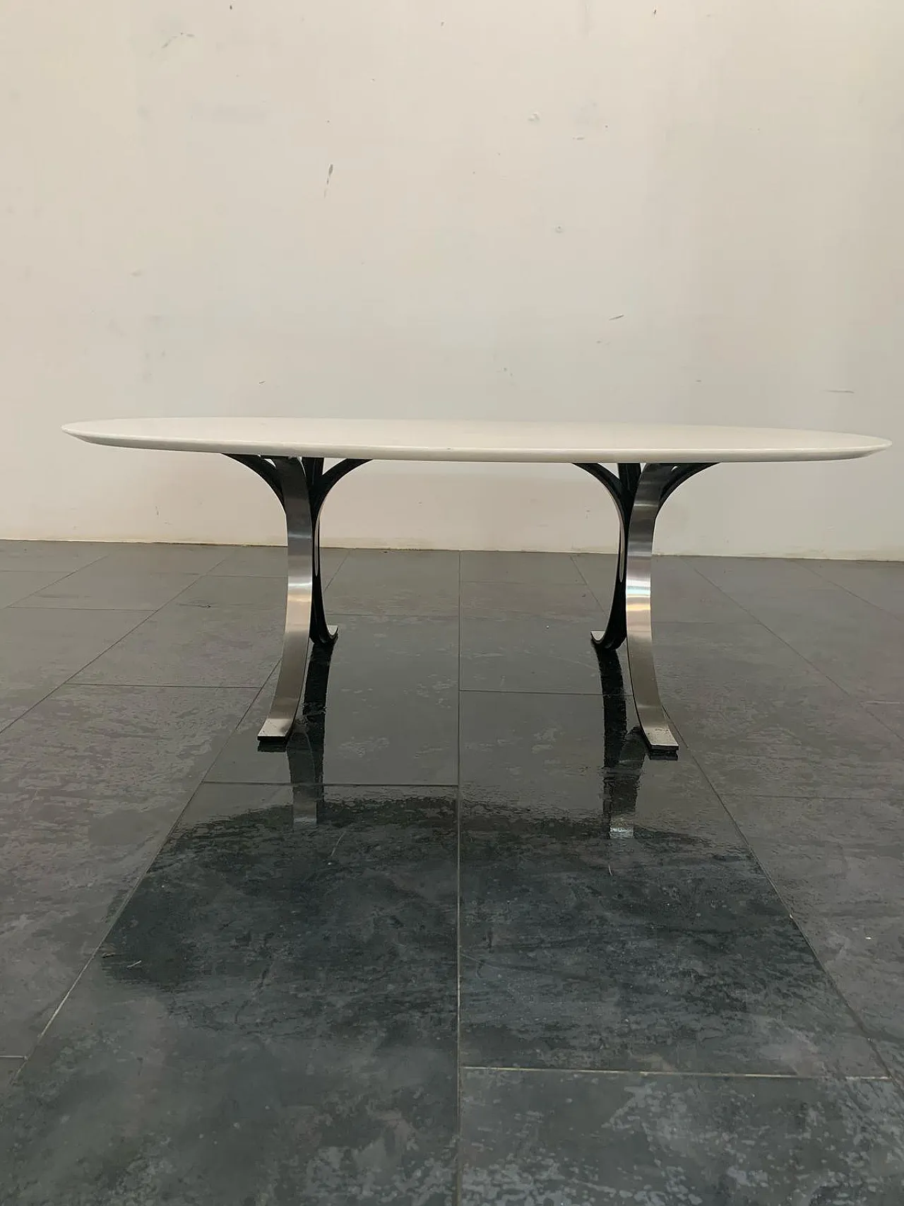 Oval Marble Table by Osvaldo Borsani and Eugenio Gerli, 1960 1