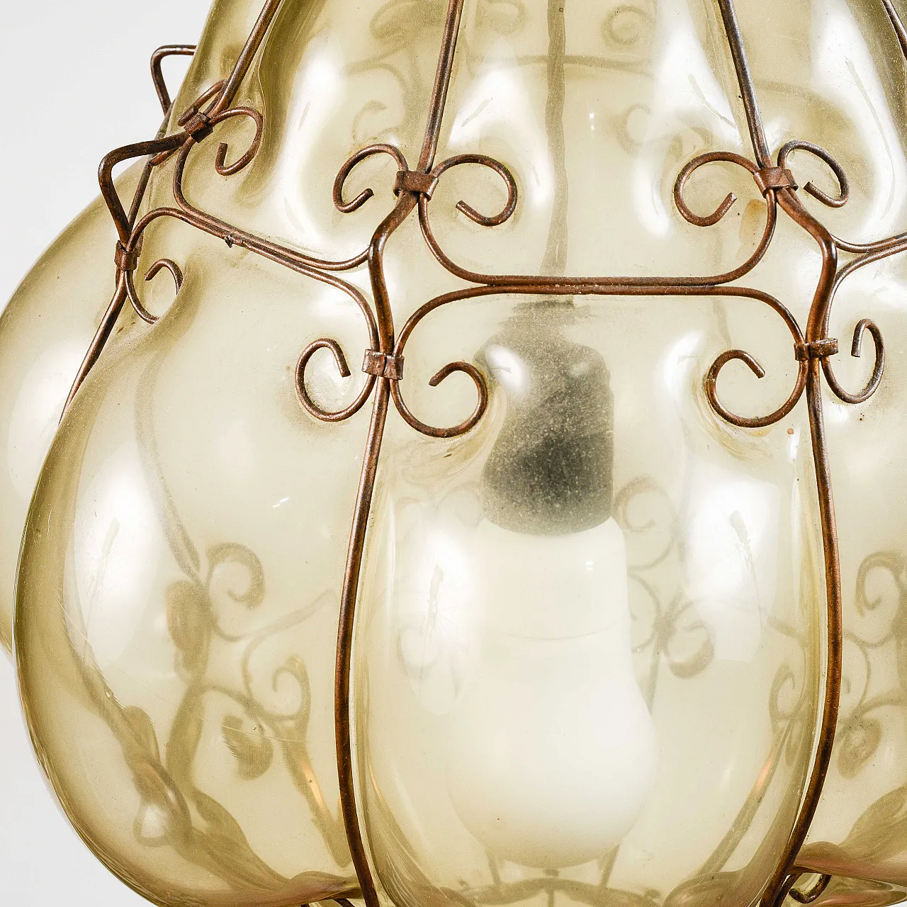 Blown glass and wrought iron chandelier, 20th century 3