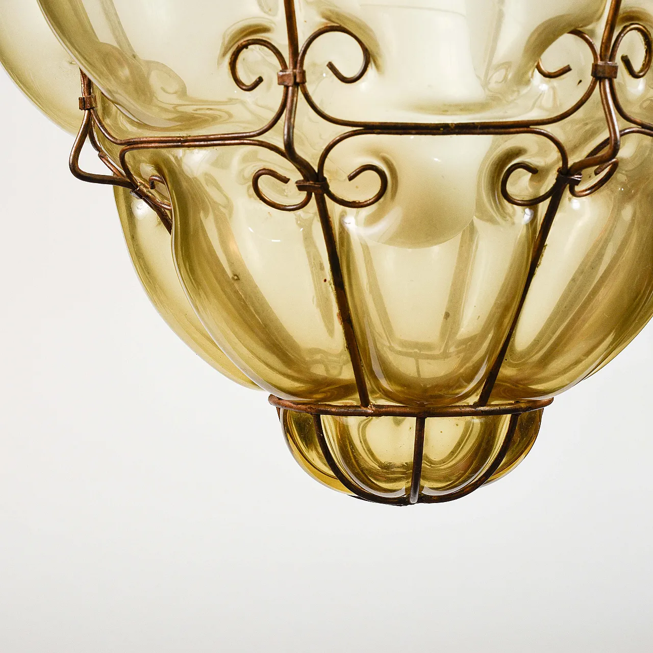 Blown glass and wrought iron chandelier, 20th century 4