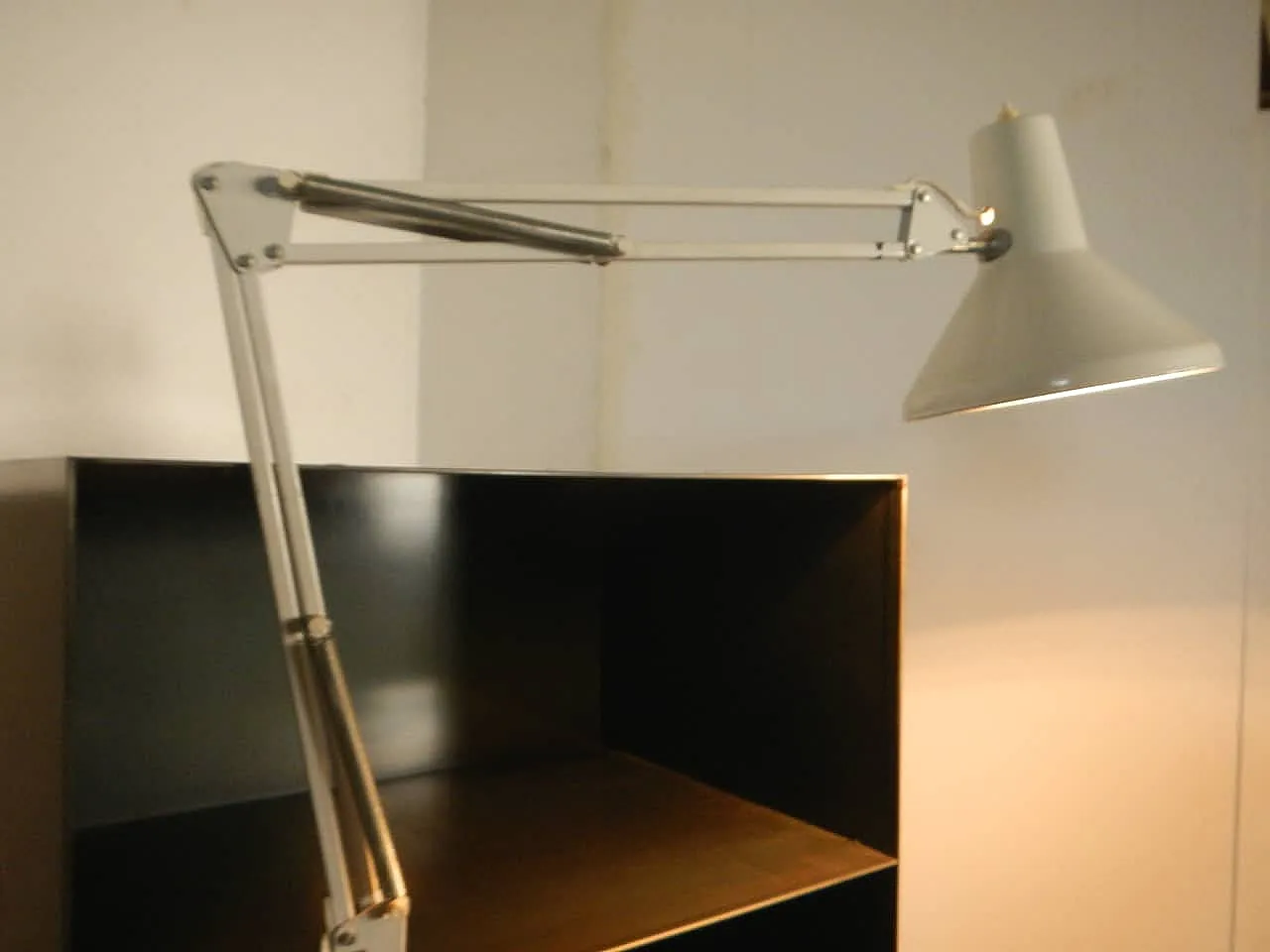 Desk lamp, 1970 4