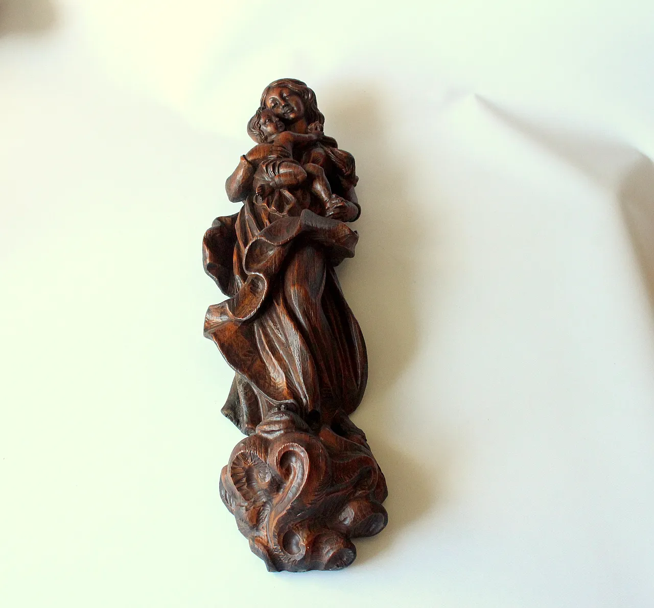 Hand carved Mother of God with child, wooden sculpture, 1950s 2
