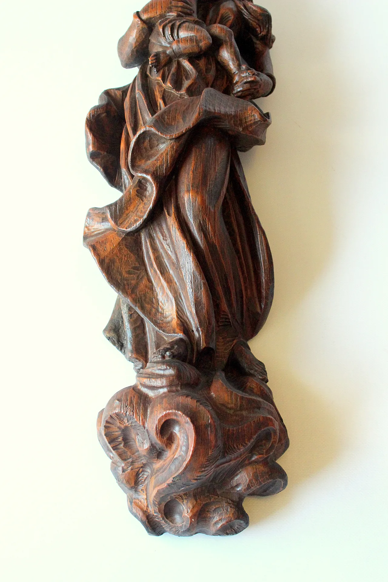Hand carved Mother of God with child, wooden sculpture, 1950s 4