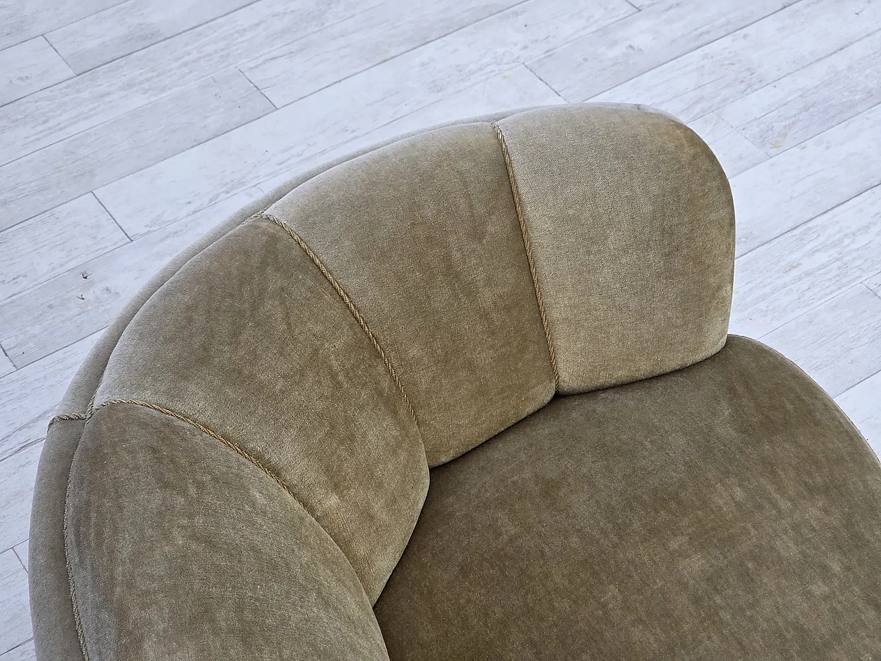 Danish 3-seater "Banan" sofa, light green furniture velour, oak, 1960s 9