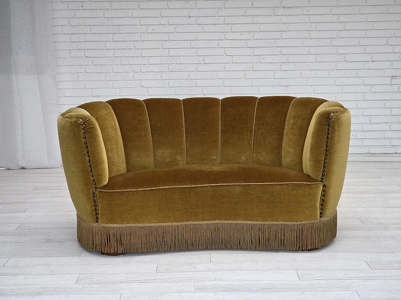 Danish 2-seater "Banan" sofa, green velour, 1960s 2