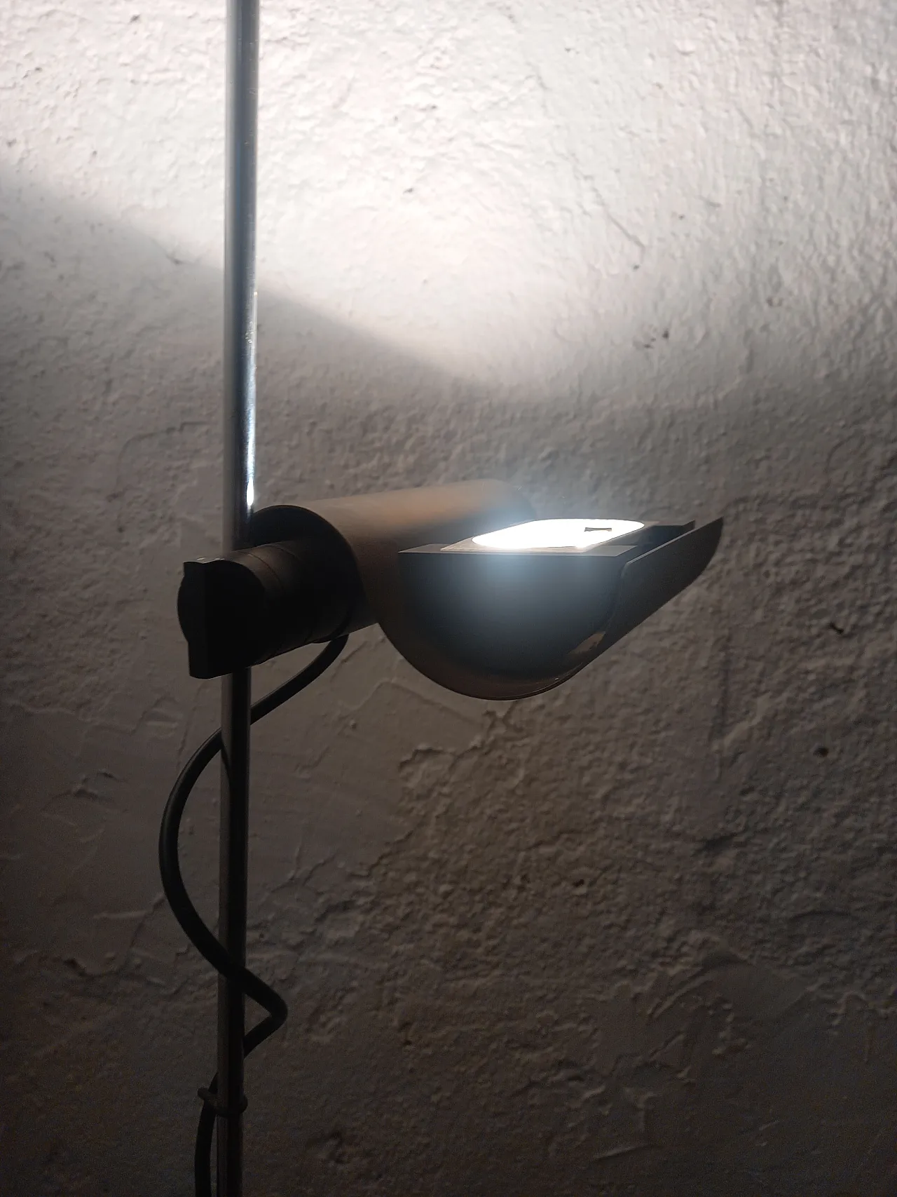 Lampada da terra Dim prima serie di Magistretti per Oluce, anni '70 10