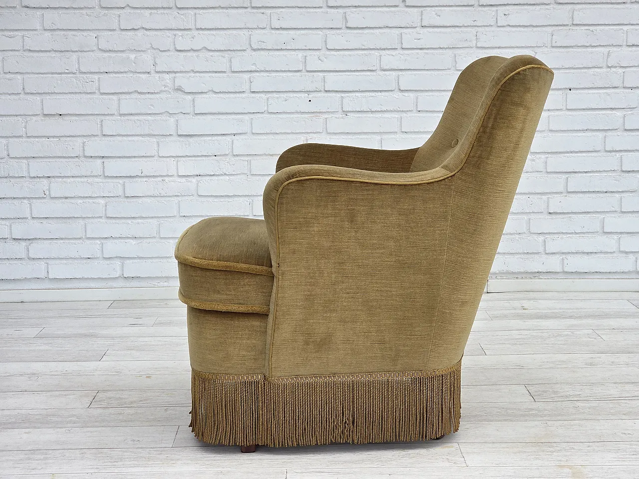 Danish lounge chair, light green velour, 1970s 7