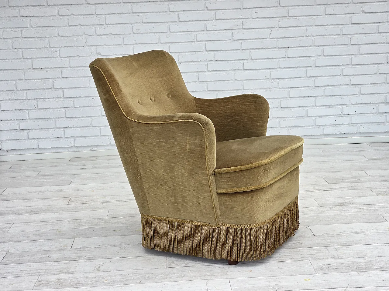 Danish lounge chair, light green velour, 1970s 14