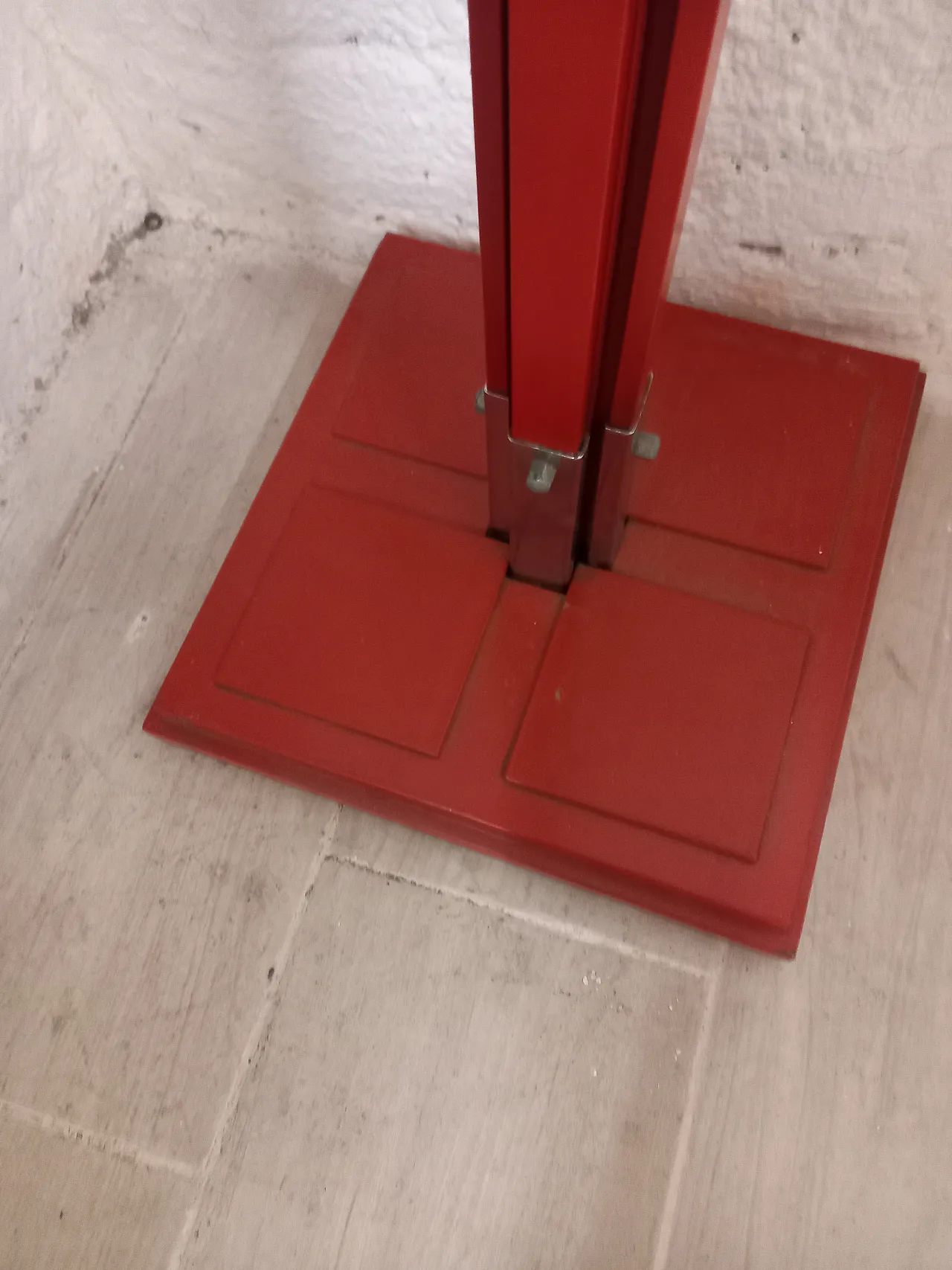 Cloth stand by Carlo de Carli for Fiamm, 70s 7