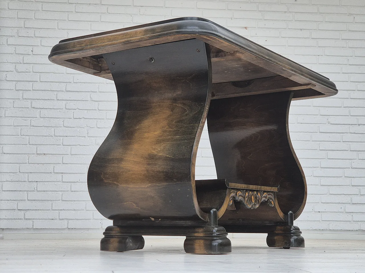 Danish Art Deco coffee table with shelf, ash wood. 1950s 5