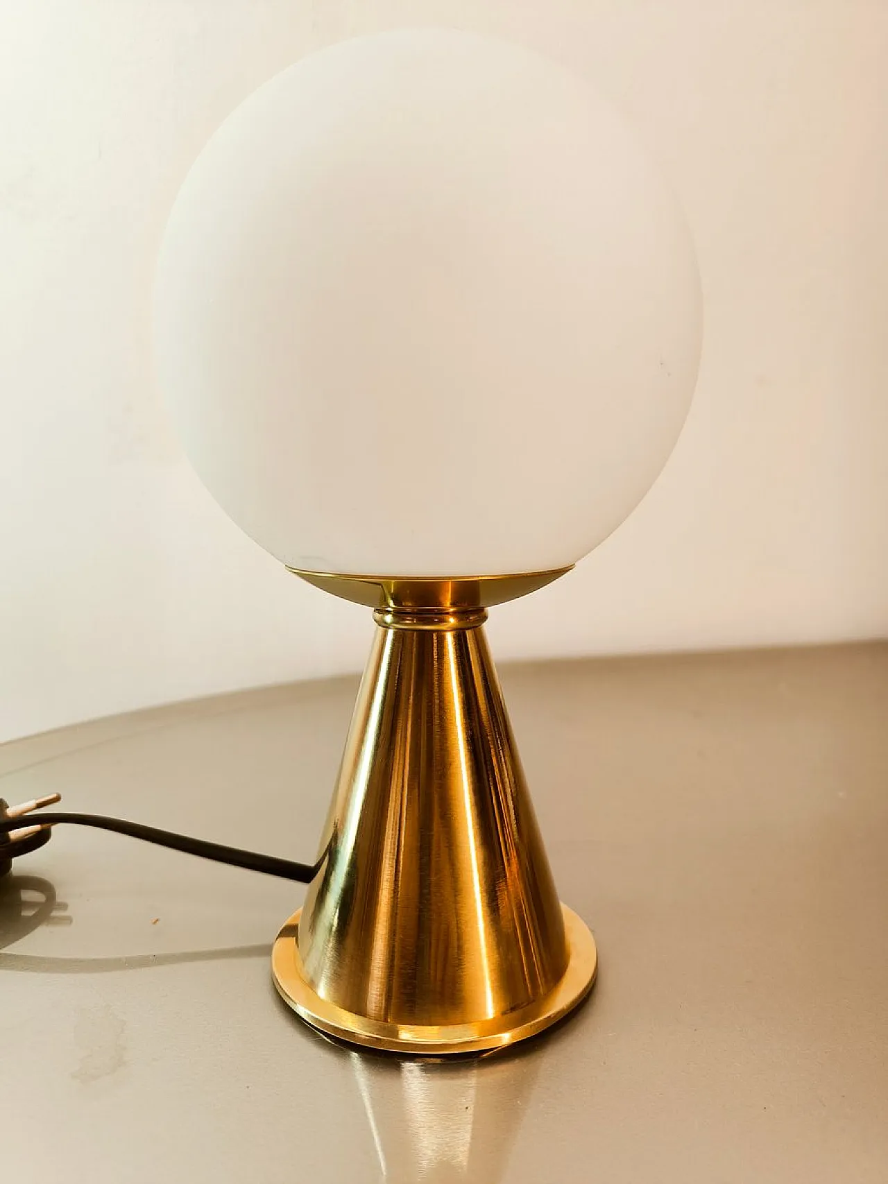 Brass table lamp with white sphere, 1970s 6