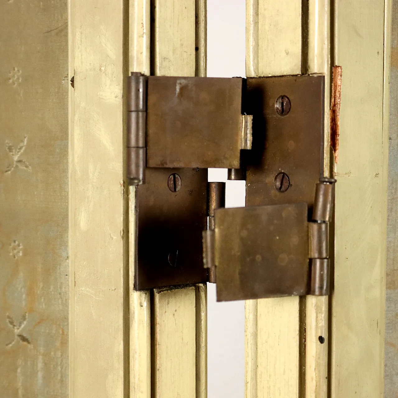 Neoclassical style lacquered wood and fabric screen 8