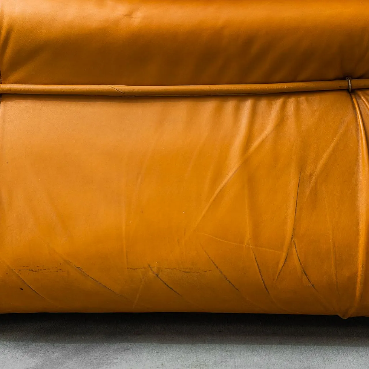 Divano 3 posti in pelle marrone, anni '70 13